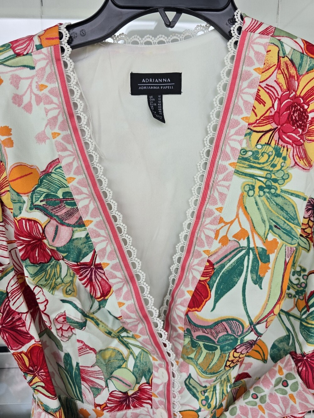 Adrianna Papell Women Floral Printed Romper Sz 10 Pink Green Lace Trim Belted - Picture 13 of 15